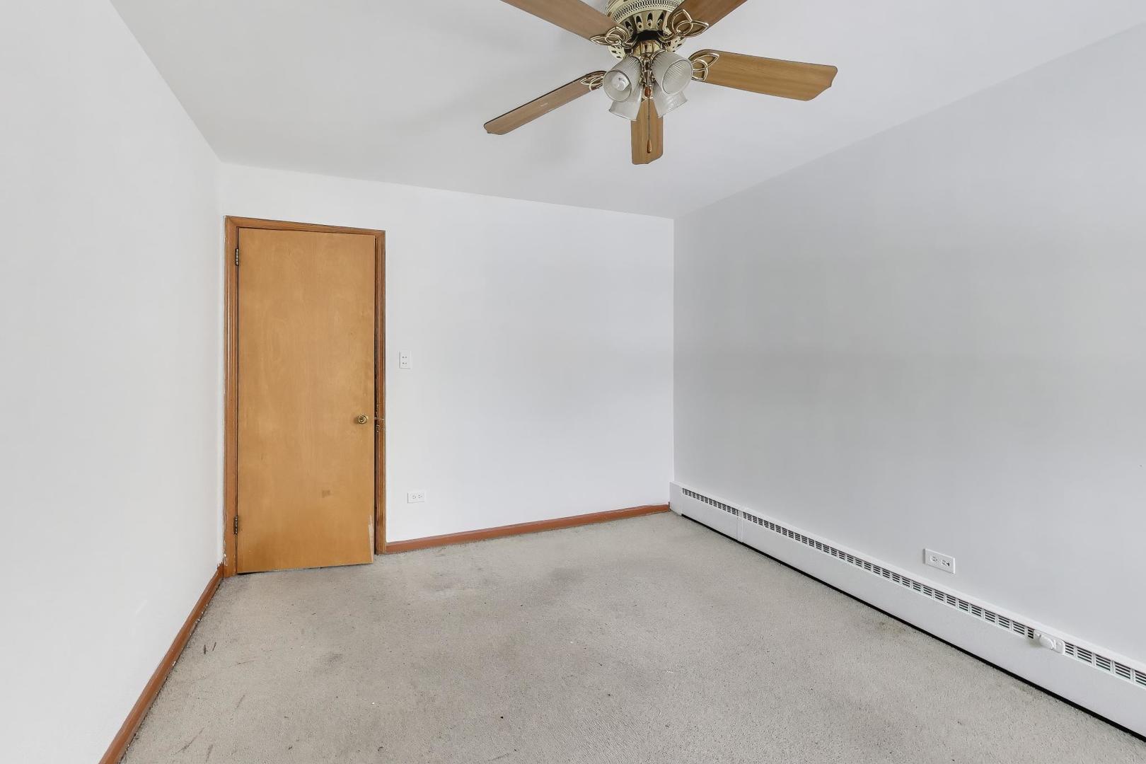 1833 Oak Park Avenue, Berwyn, IL 60402