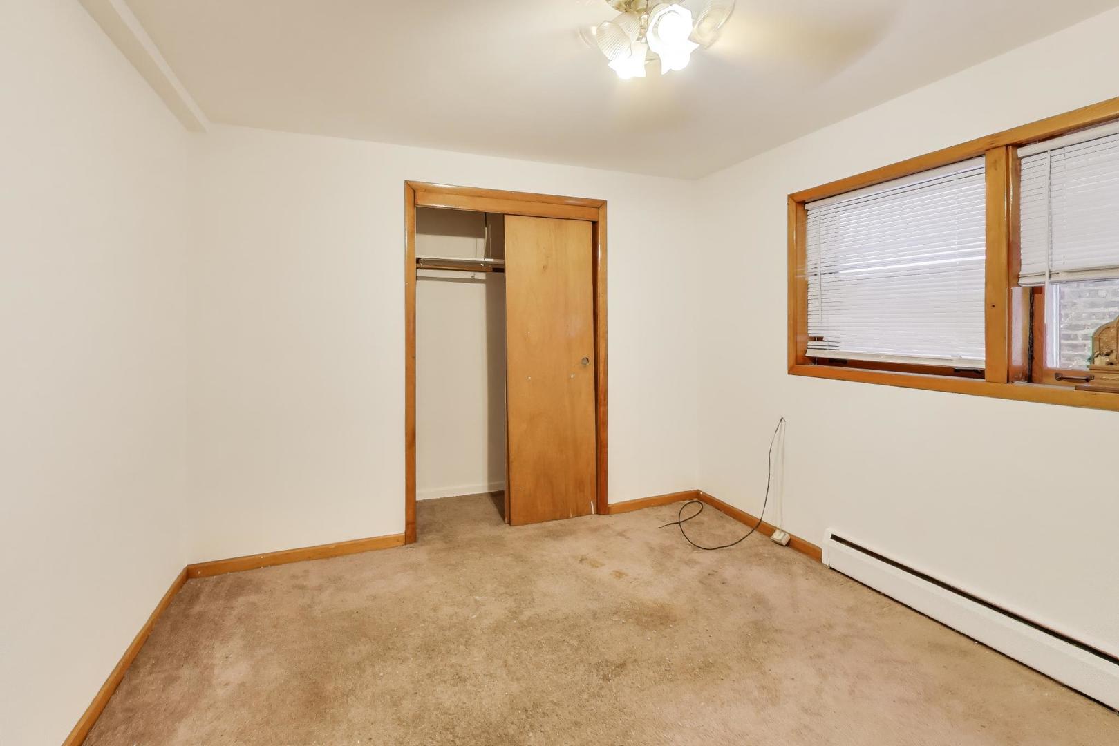 1833 Oak Park Avenue, Berwyn, IL 60402