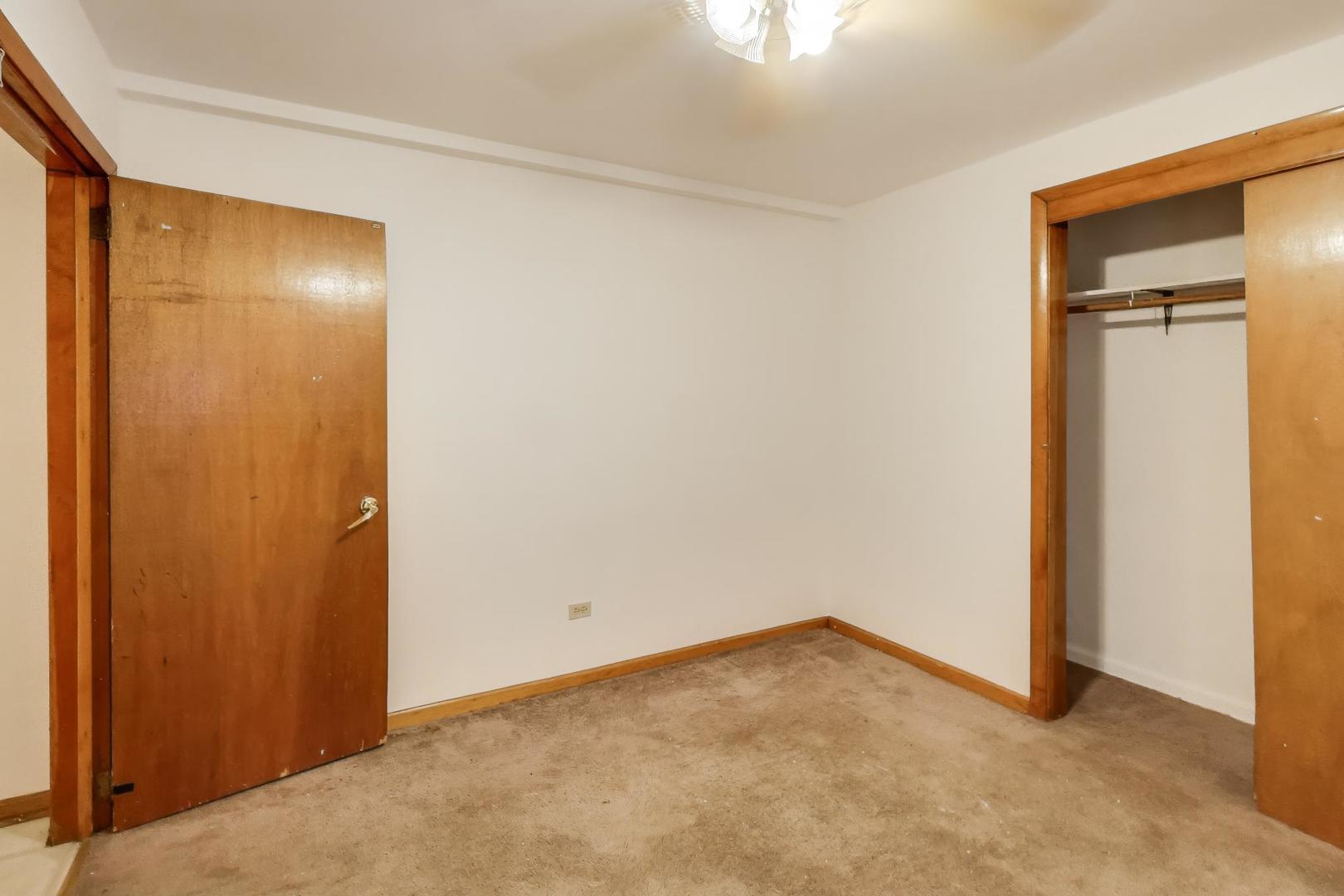 1833 Oak Park Avenue, Berwyn, IL 60402