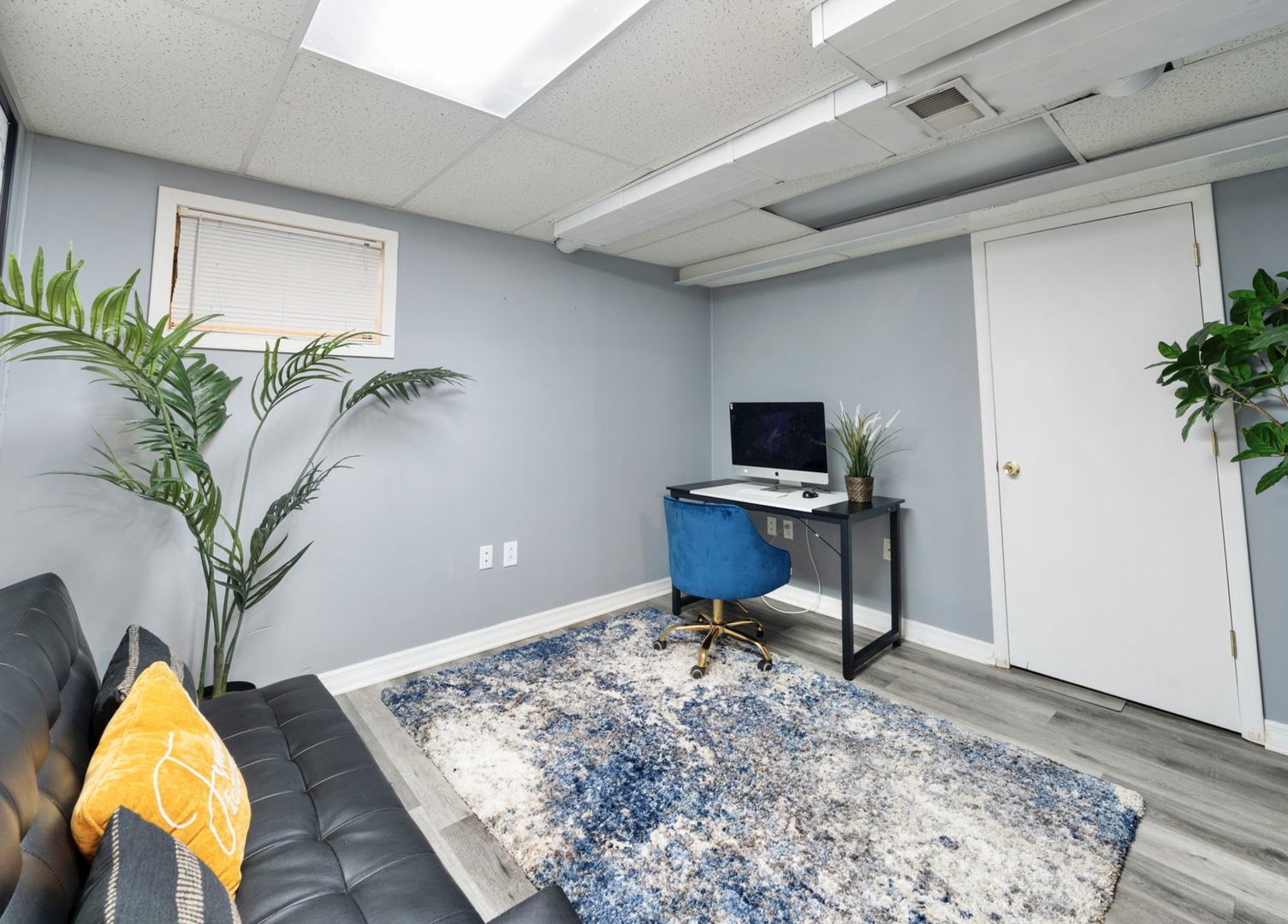 1211 Diane Lane, Elk Grove Village, IL 60007