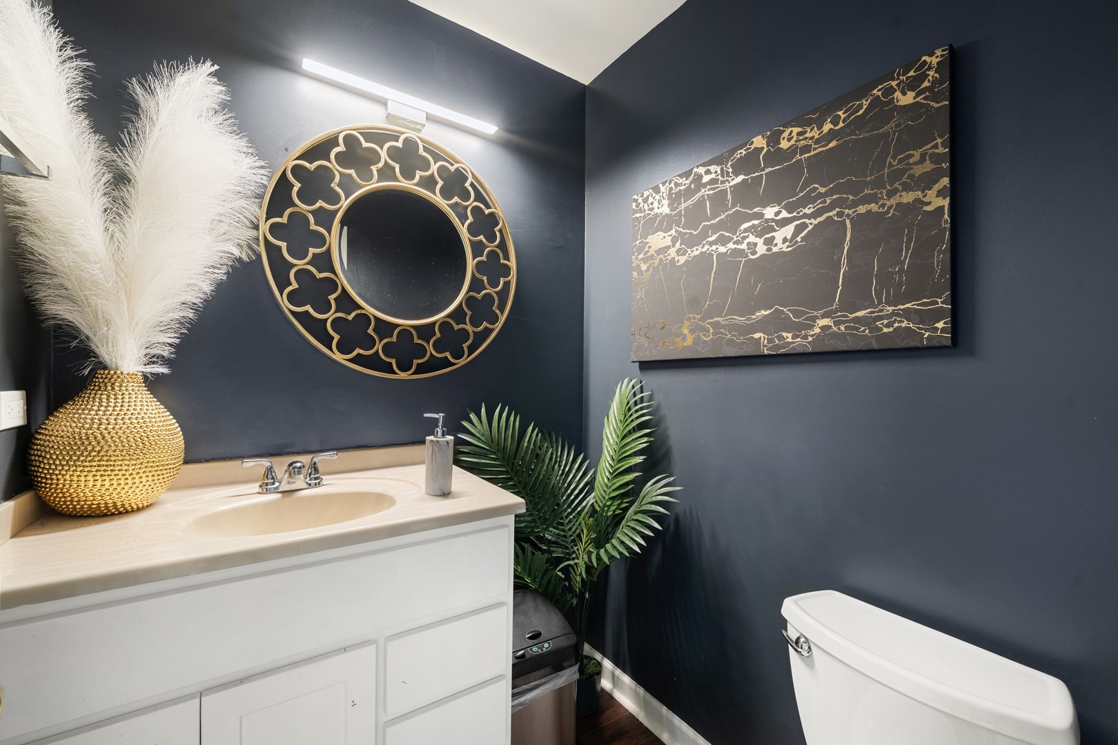 1211 Diane Lane, Elk Grove Village, IL 60007