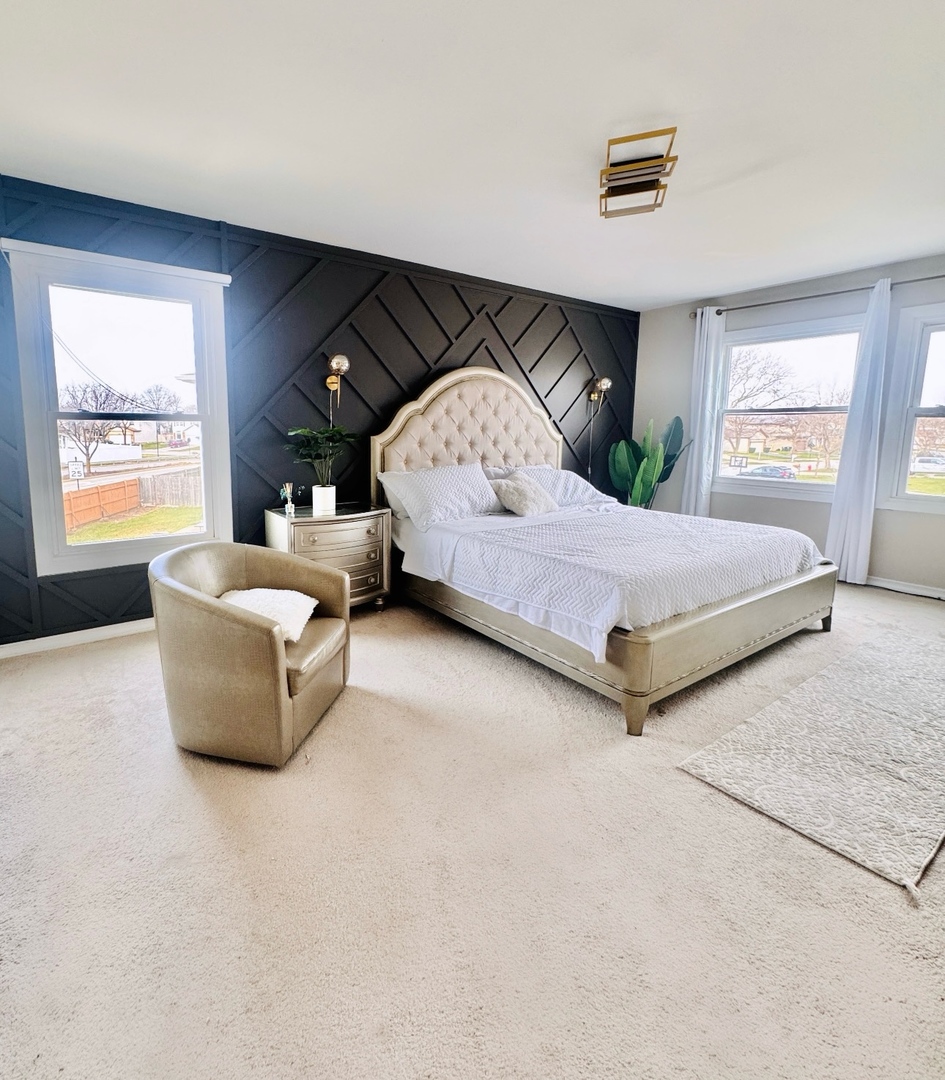 1211 Diane Lane, Elk Grove Village, IL 60007