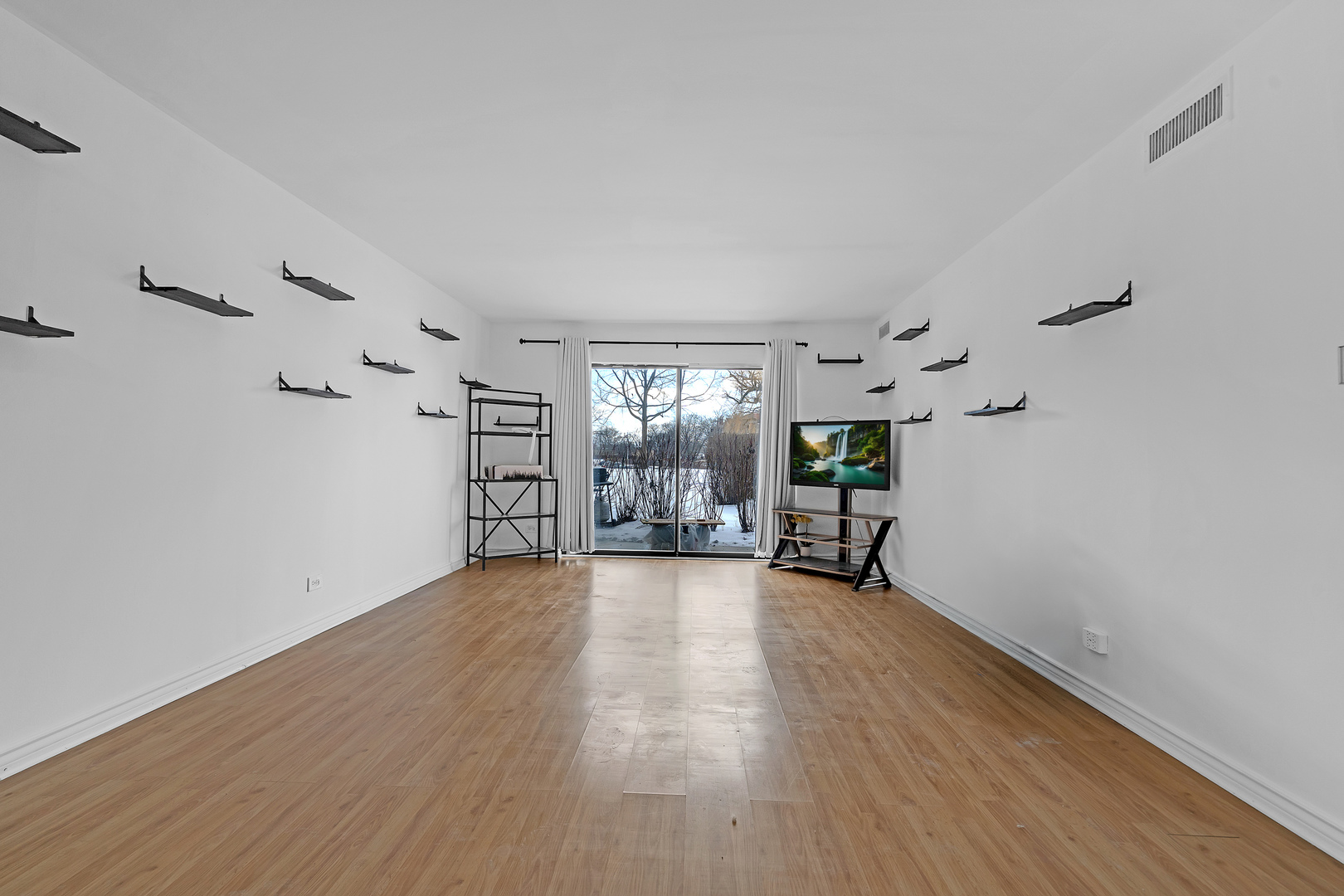 840 Wellington Avenue #108, Elk Grove Village, IL 60007