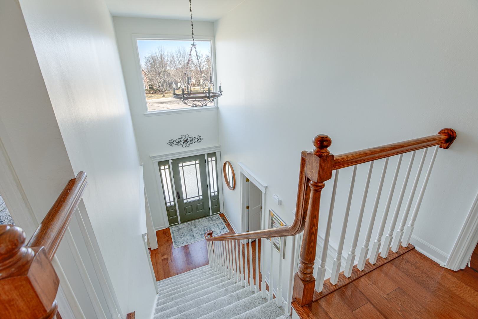 560 Partridge Drive, West Chicago, IL 60185