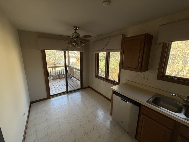 978 Benedetti Drive #D, Naperville, IL 60563