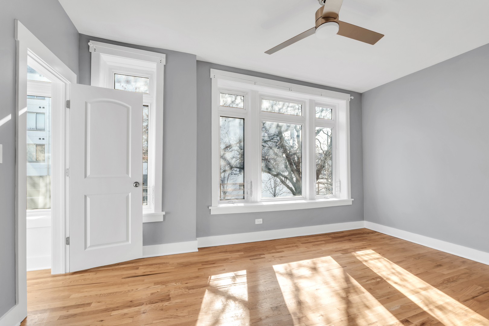 3208 W Wabansia Avenue, Chicago, IL 60647