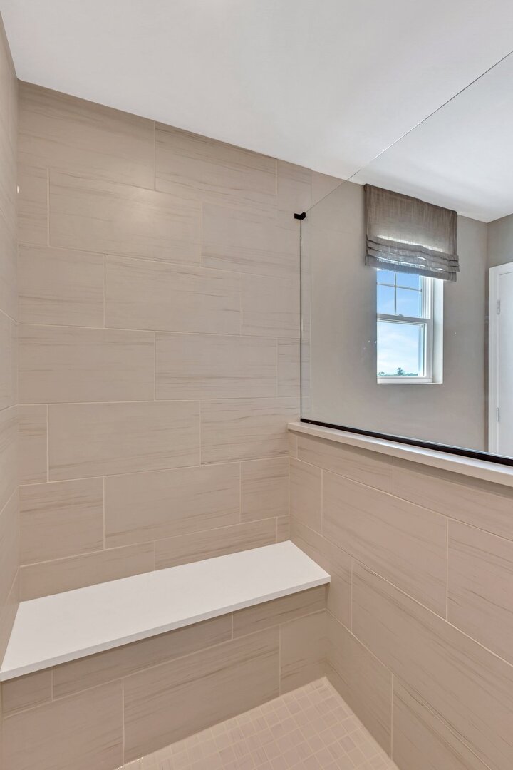 201 Mountain Interval Road #07129, Schaumburg, IL 60193