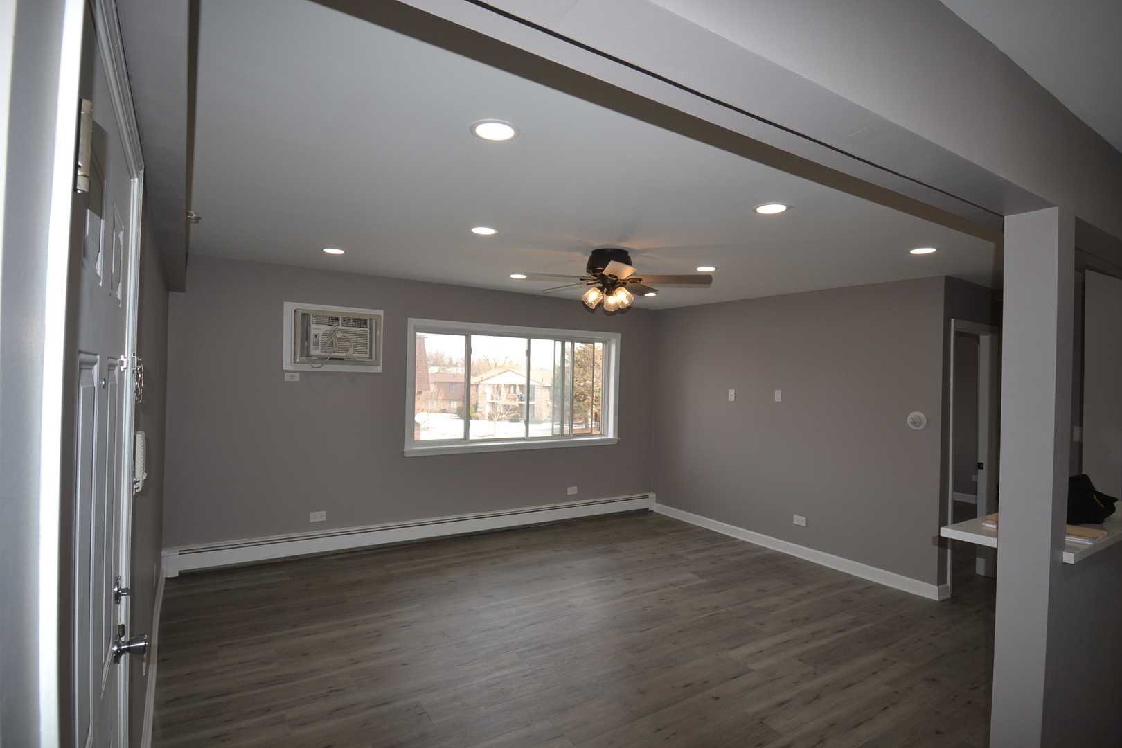 7100 Laverne Lane #8, Tinley Park, IL 60477