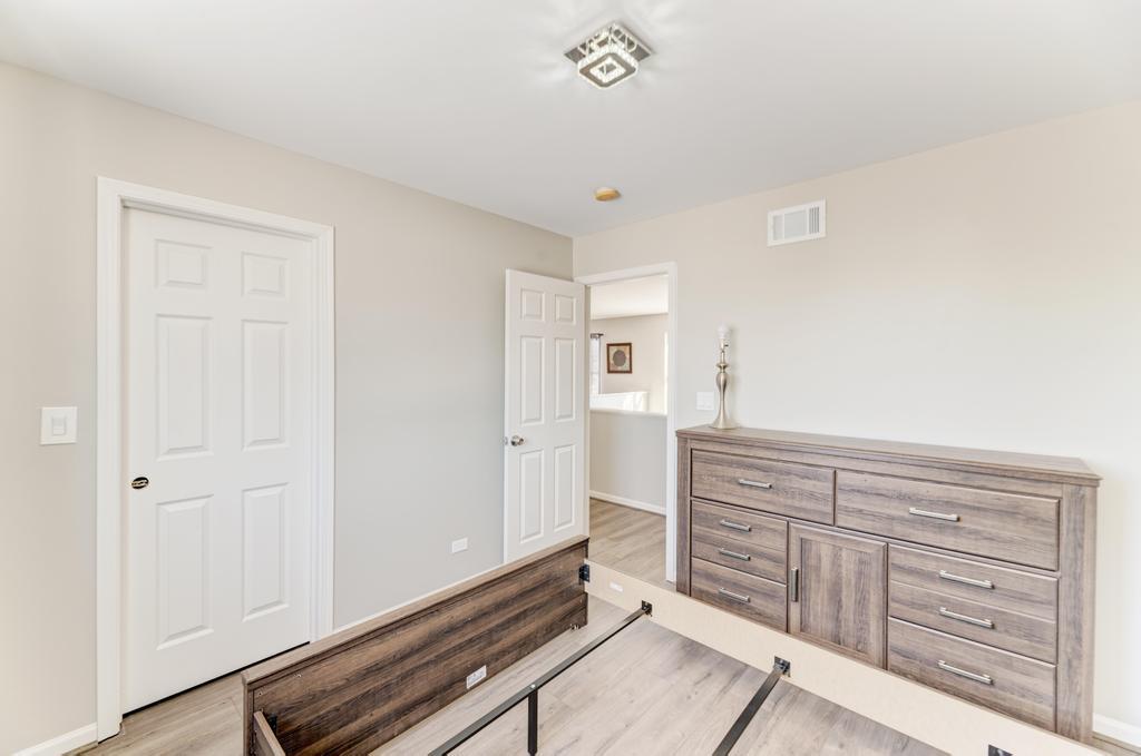 Plainfield, IL 60585