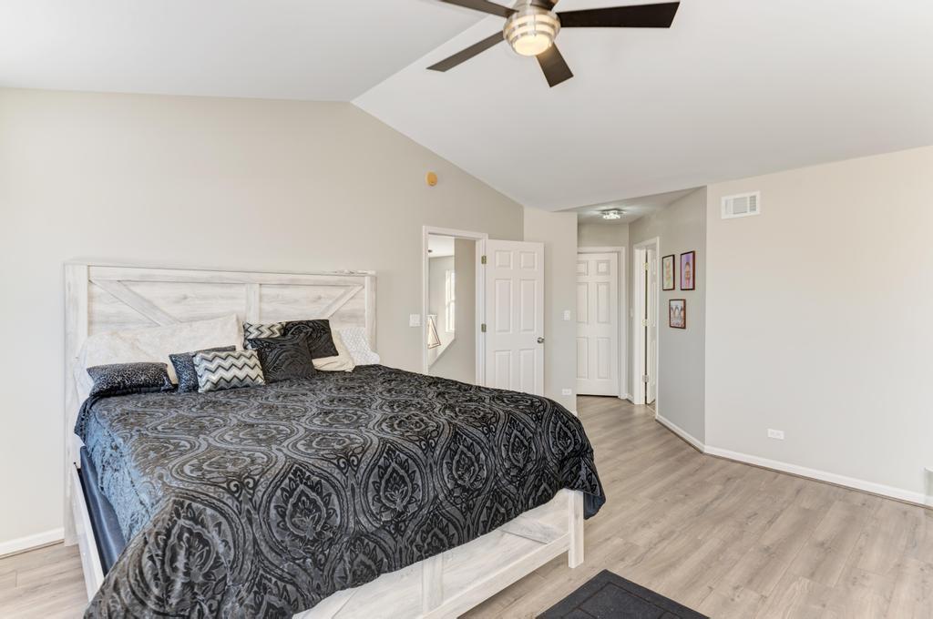 Plainfield, IL 60585