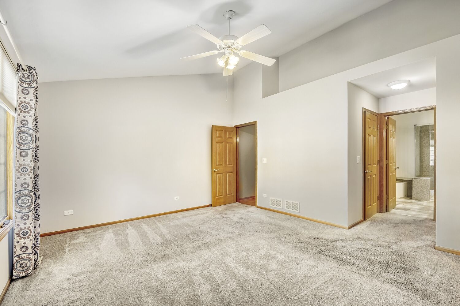 6700 Pondview Drive, Tinley Park, IL 60477