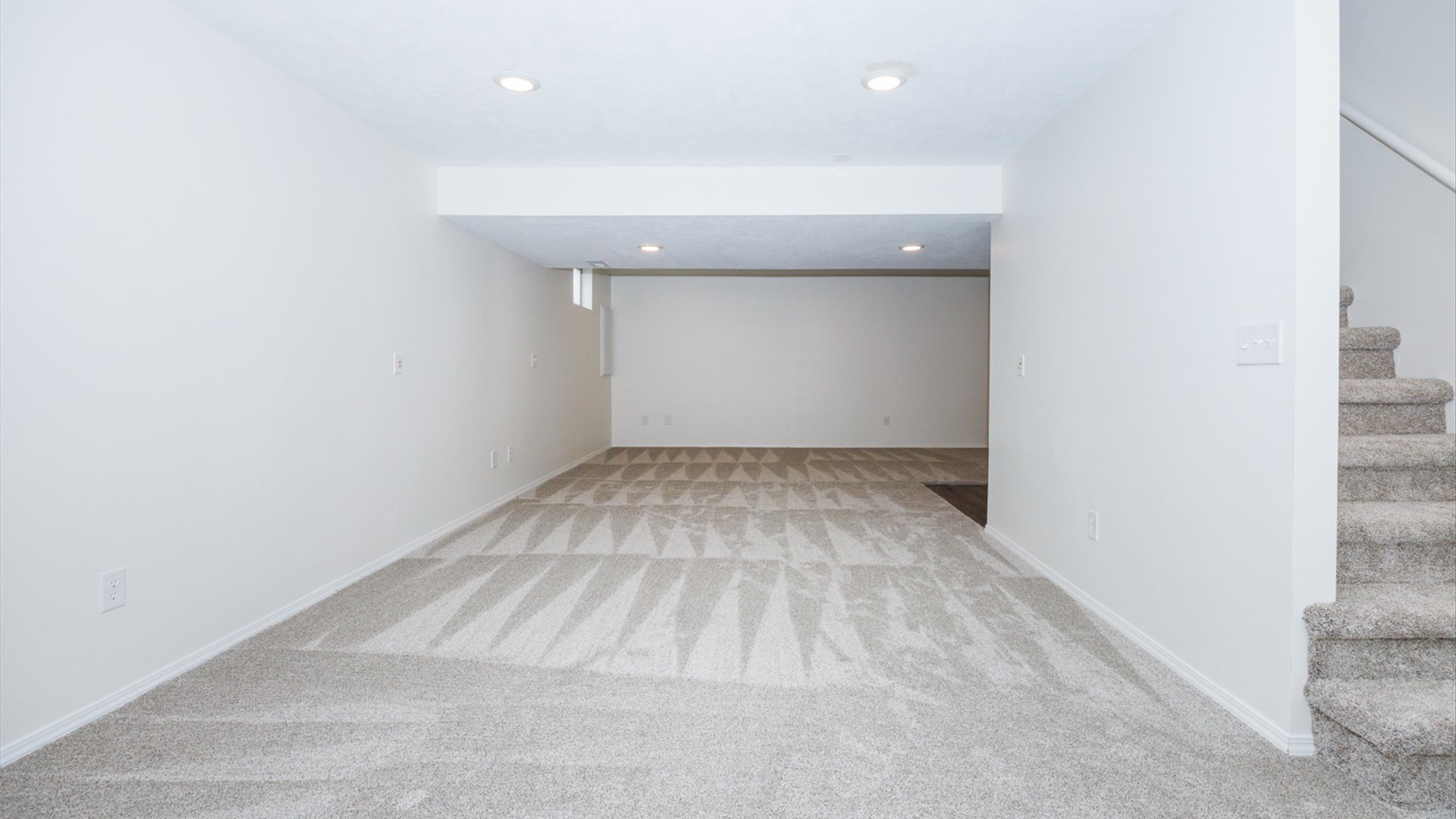 38 Rounds Road, Bloomington, IL 61704