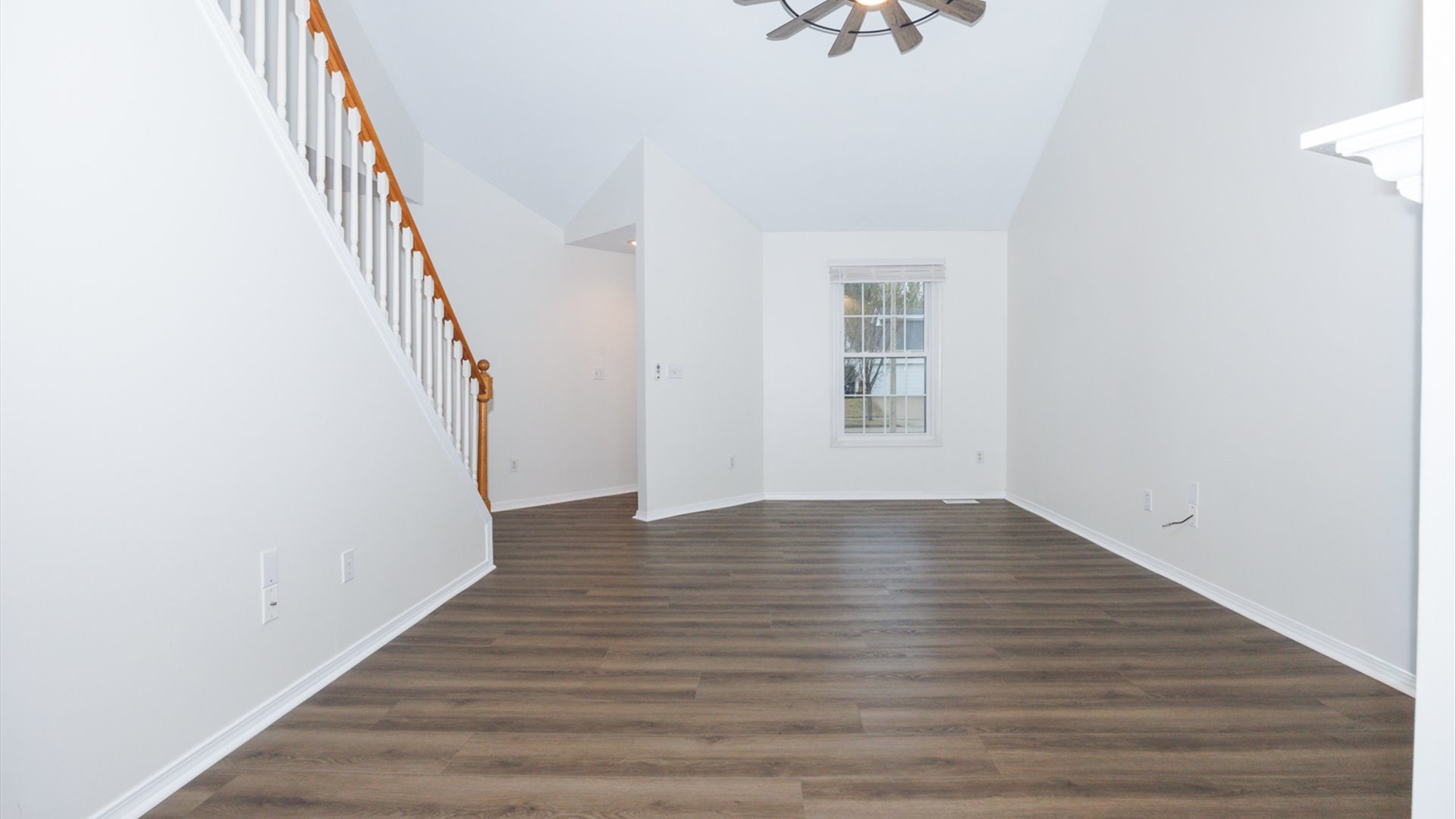 38 Rounds Road, Bloomington, IL 61704