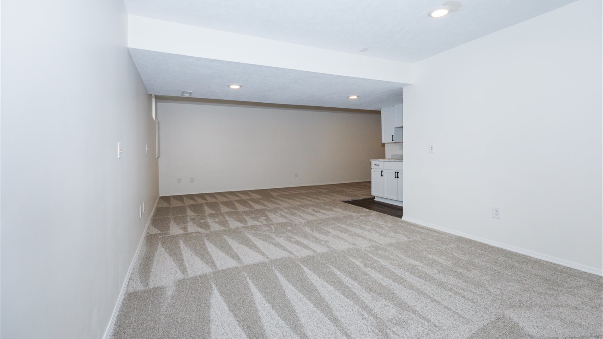 38 Rounds Road, Bloomington, IL 61704