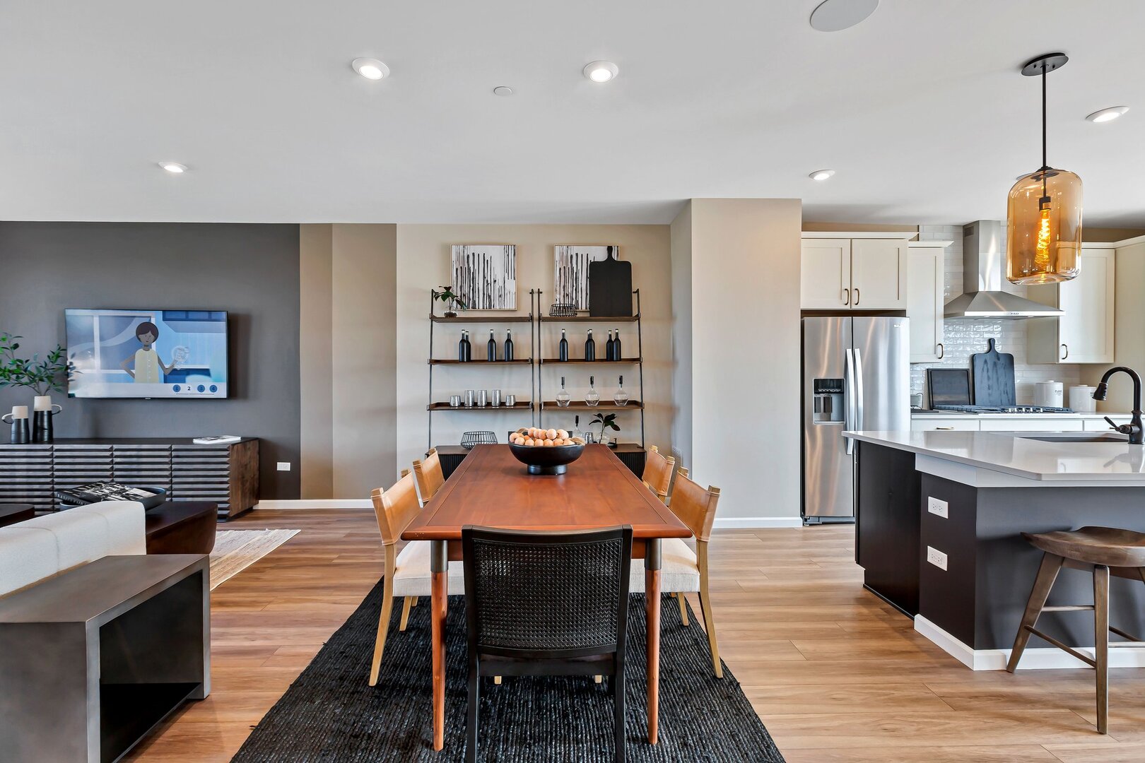 219 Mountain Interval Road #07432, Schaumburg, IL 60193