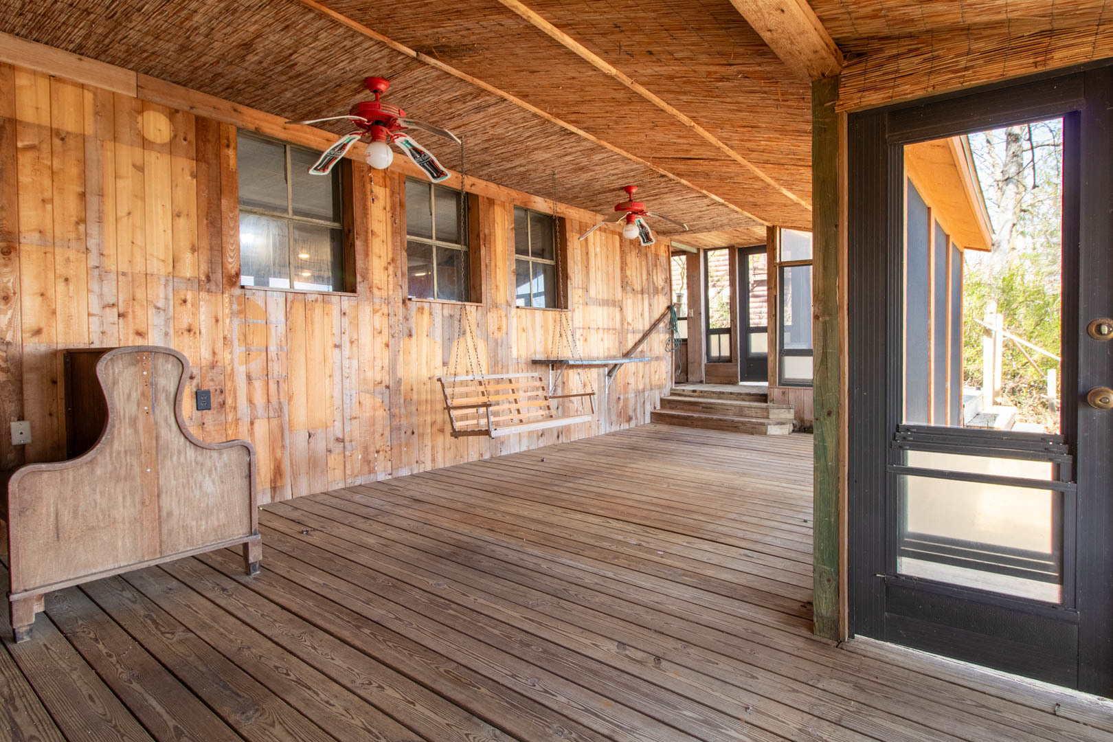 25289 White Owl Lane, Hudson, IL 61748