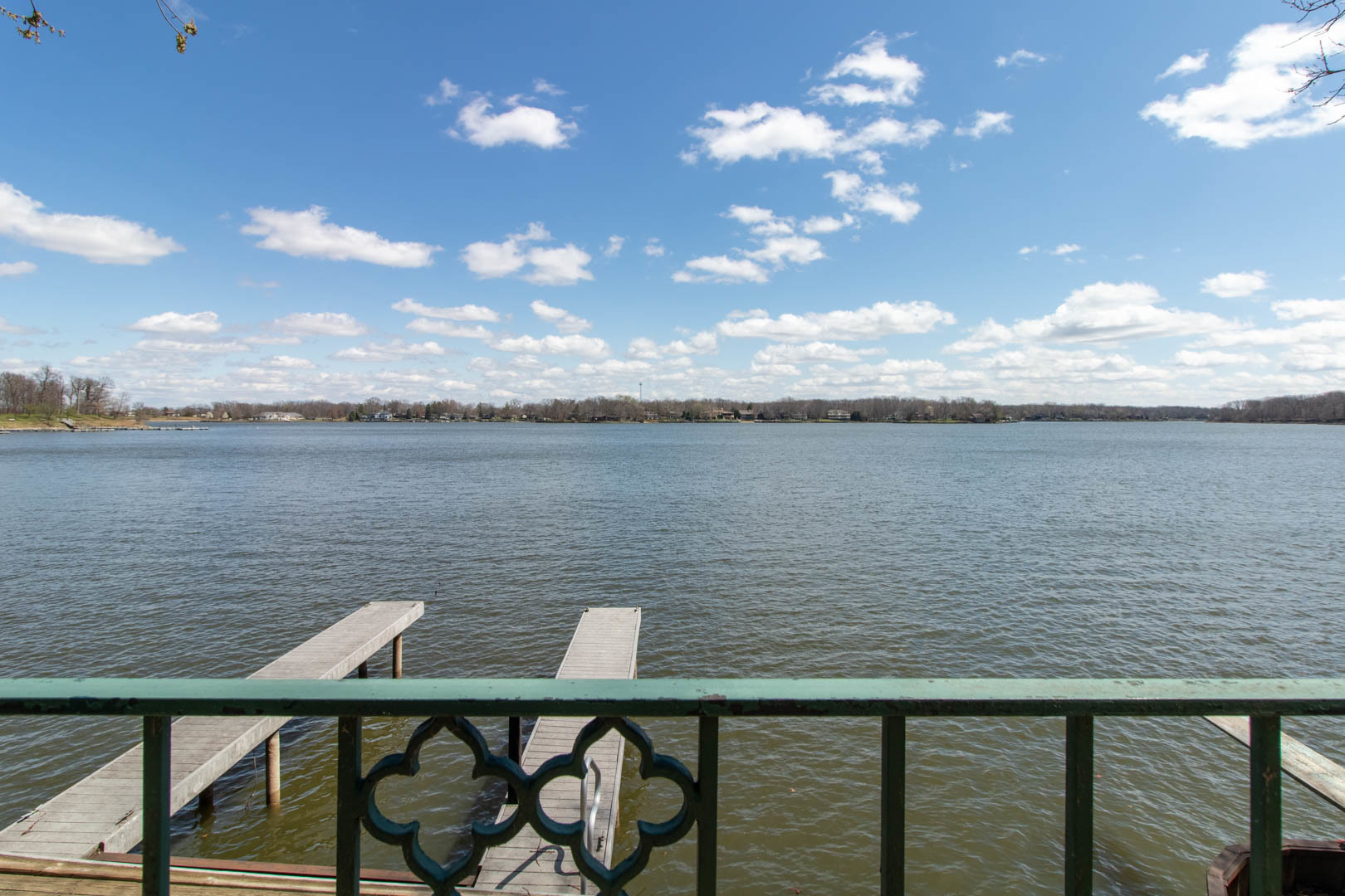 25289 White Owl Lane, Hudson, IL 61748