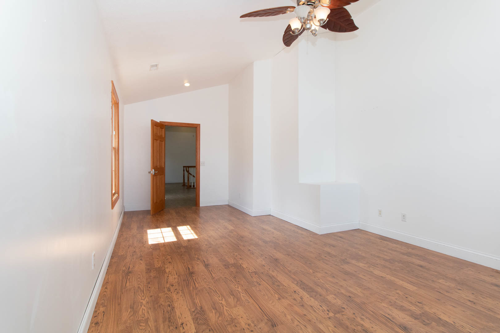 25289 White Owl Lane, Hudson, IL 61748