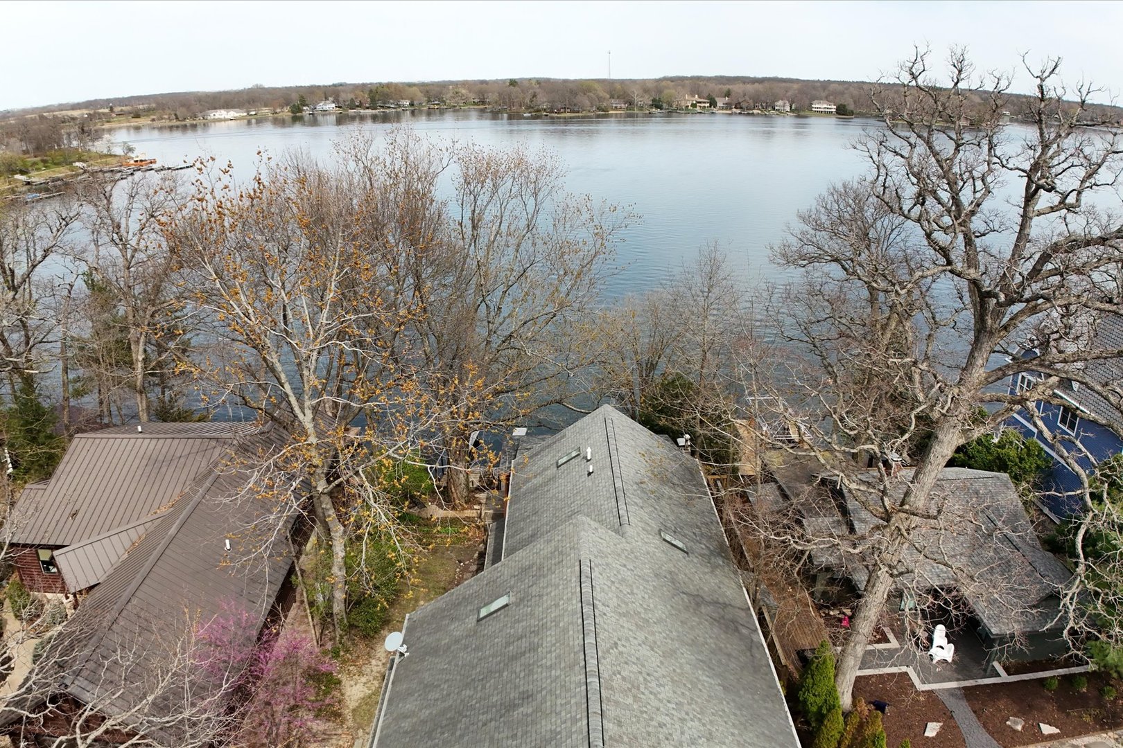 25289 White Owl Lane, Hudson, IL 61748