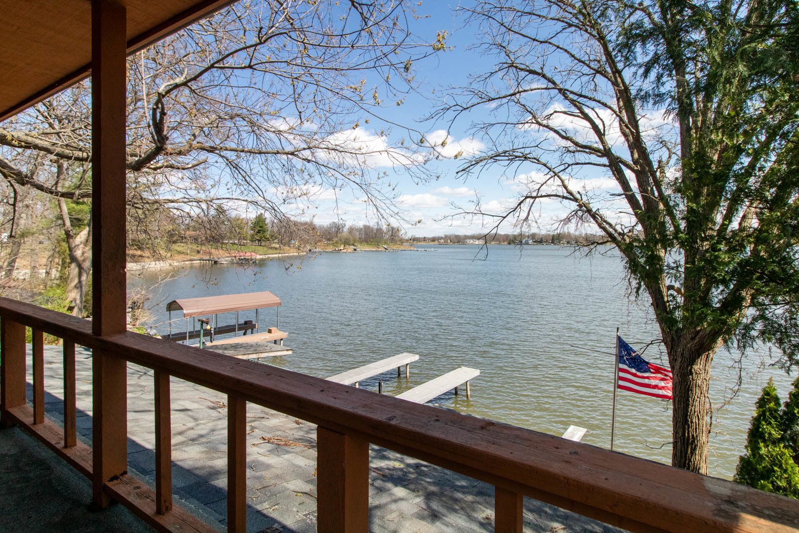 25289 White Owl Lane, Hudson, IL 61748