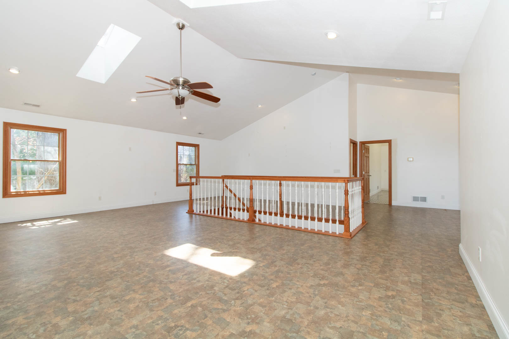 25289 White Owl Lane, Hudson, IL 61748