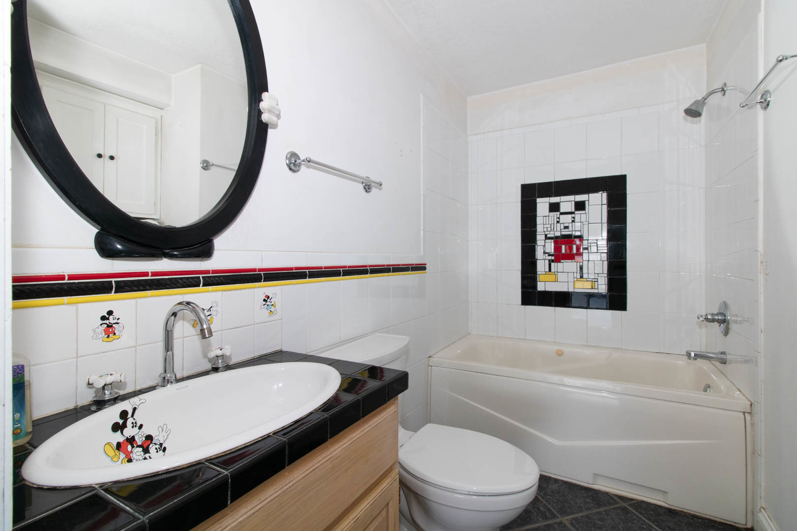 25289 White Owl Lane, Hudson, IL 61748