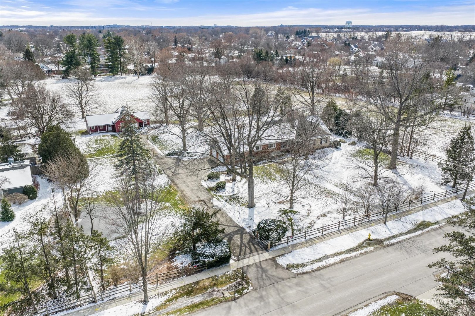 116 E Farnham Lane, Wheaton, IL 60189