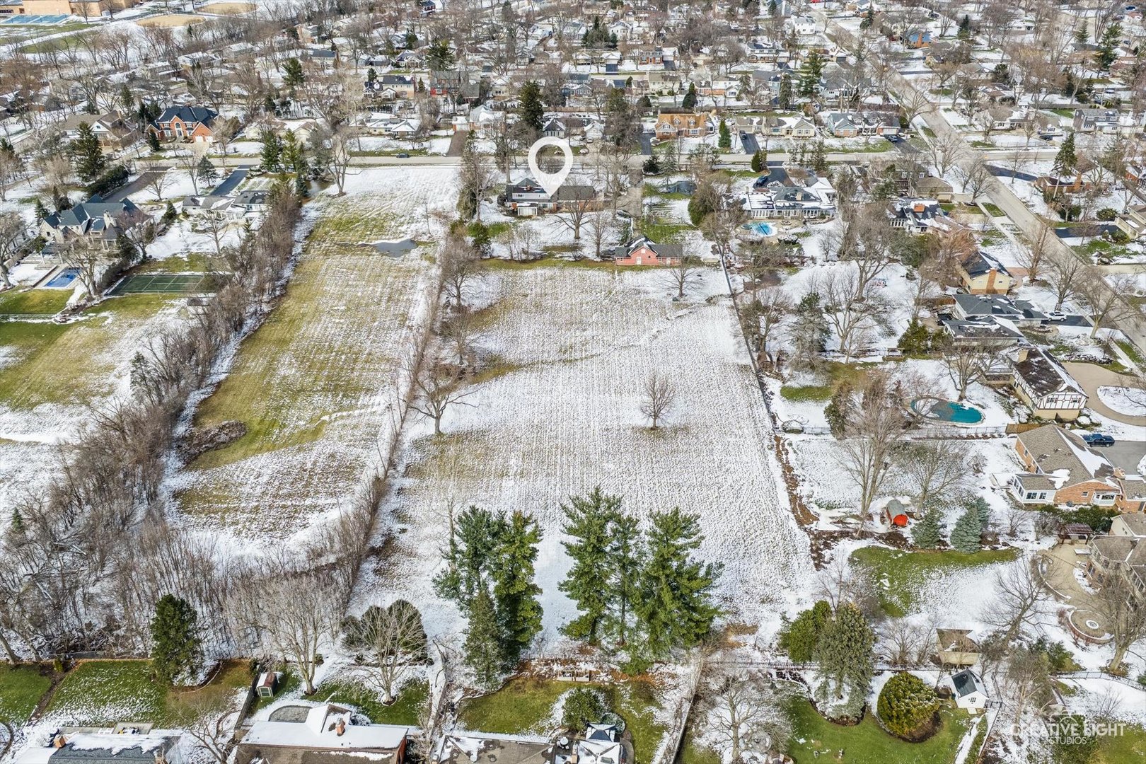 116 E Farnham Lane, Wheaton, IL 60189