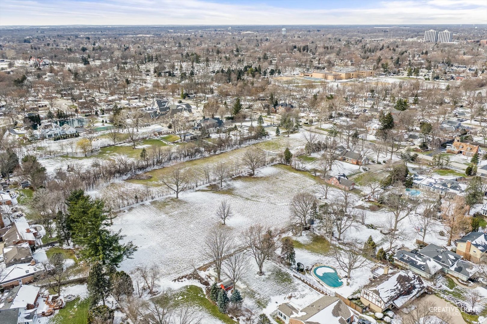 116 E Farnham Lane, Wheaton, IL 60189