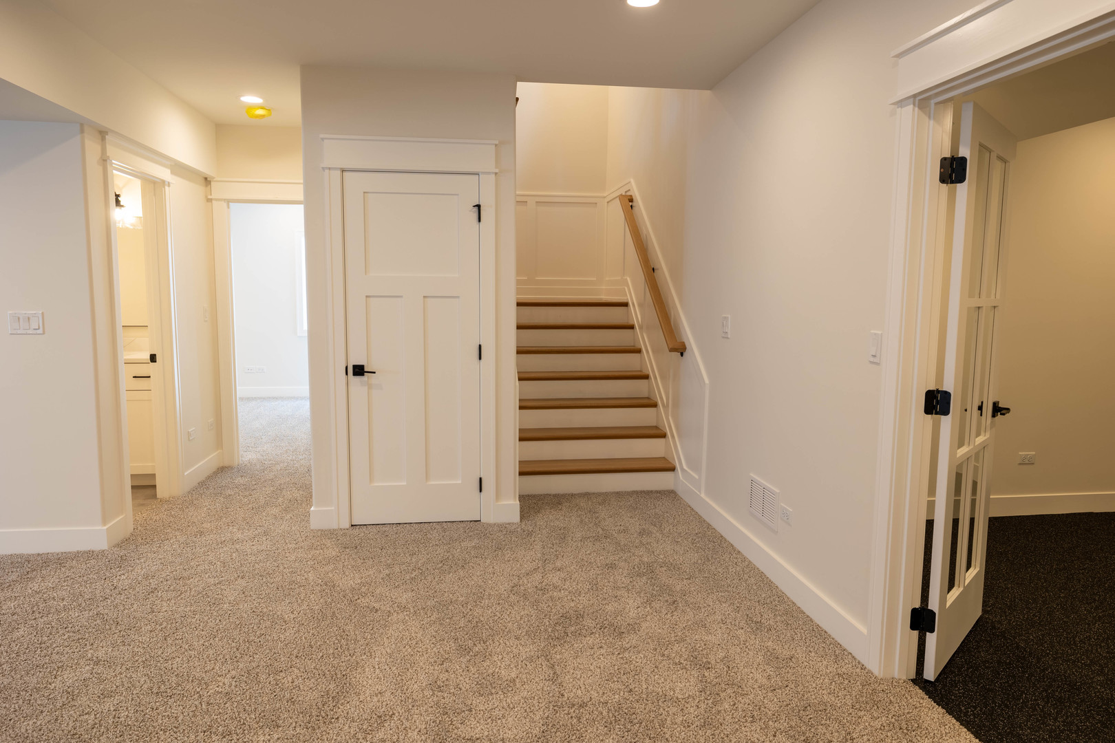 742 S Saylor Avenue, Elmhurst, IL 60126