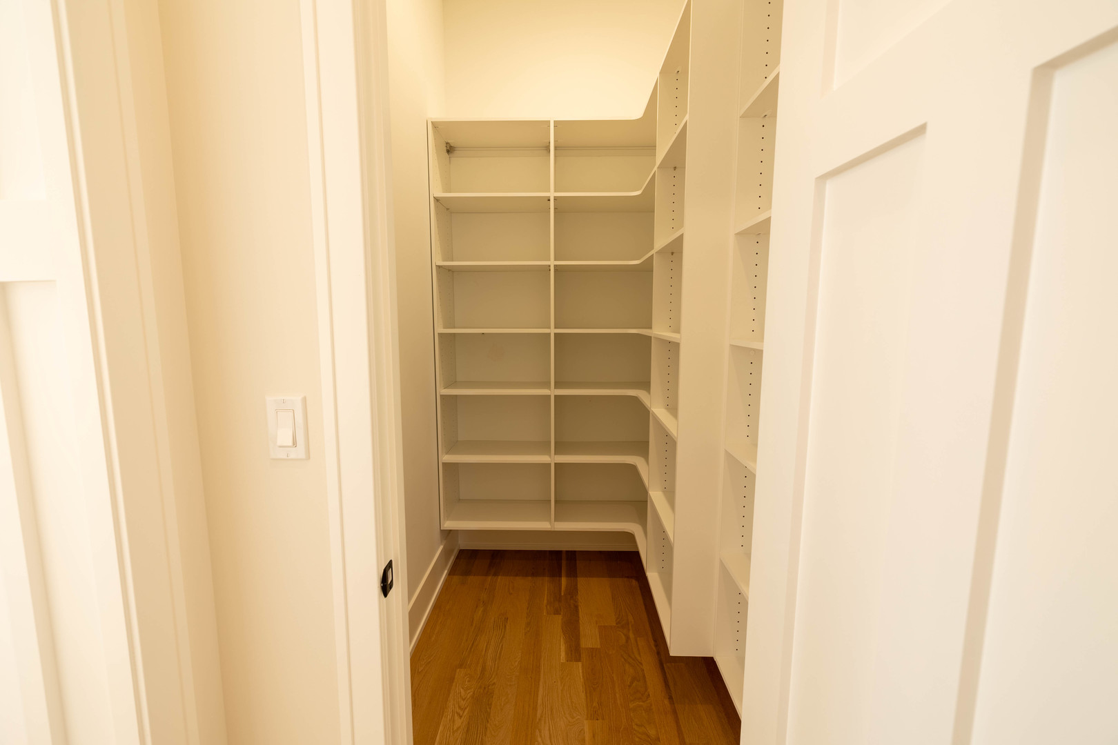 742 S Saylor Avenue, Elmhurst, IL 60126