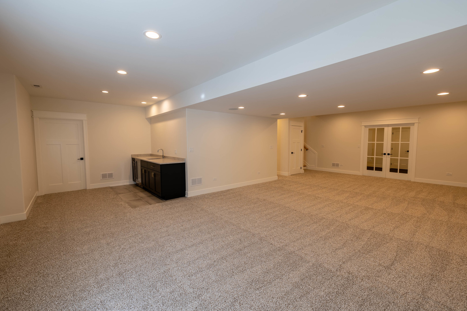 742 S Saylor Avenue, Elmhurst, IL 60126