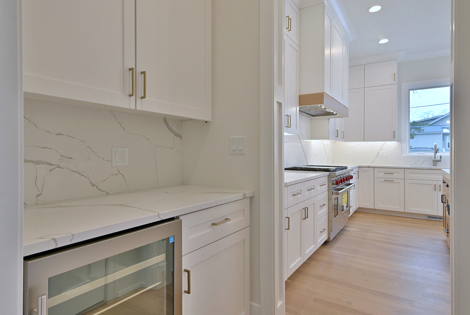 742 S Saylor Avenue, Elmhurst, IL 60126