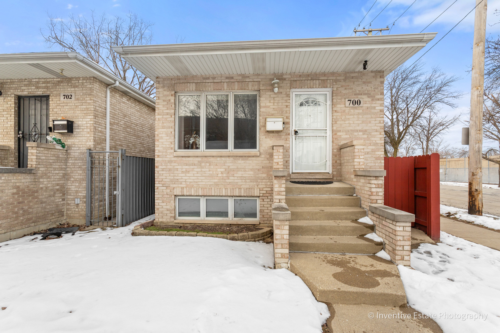 700 W 50th Street, Chicago, IL 60609