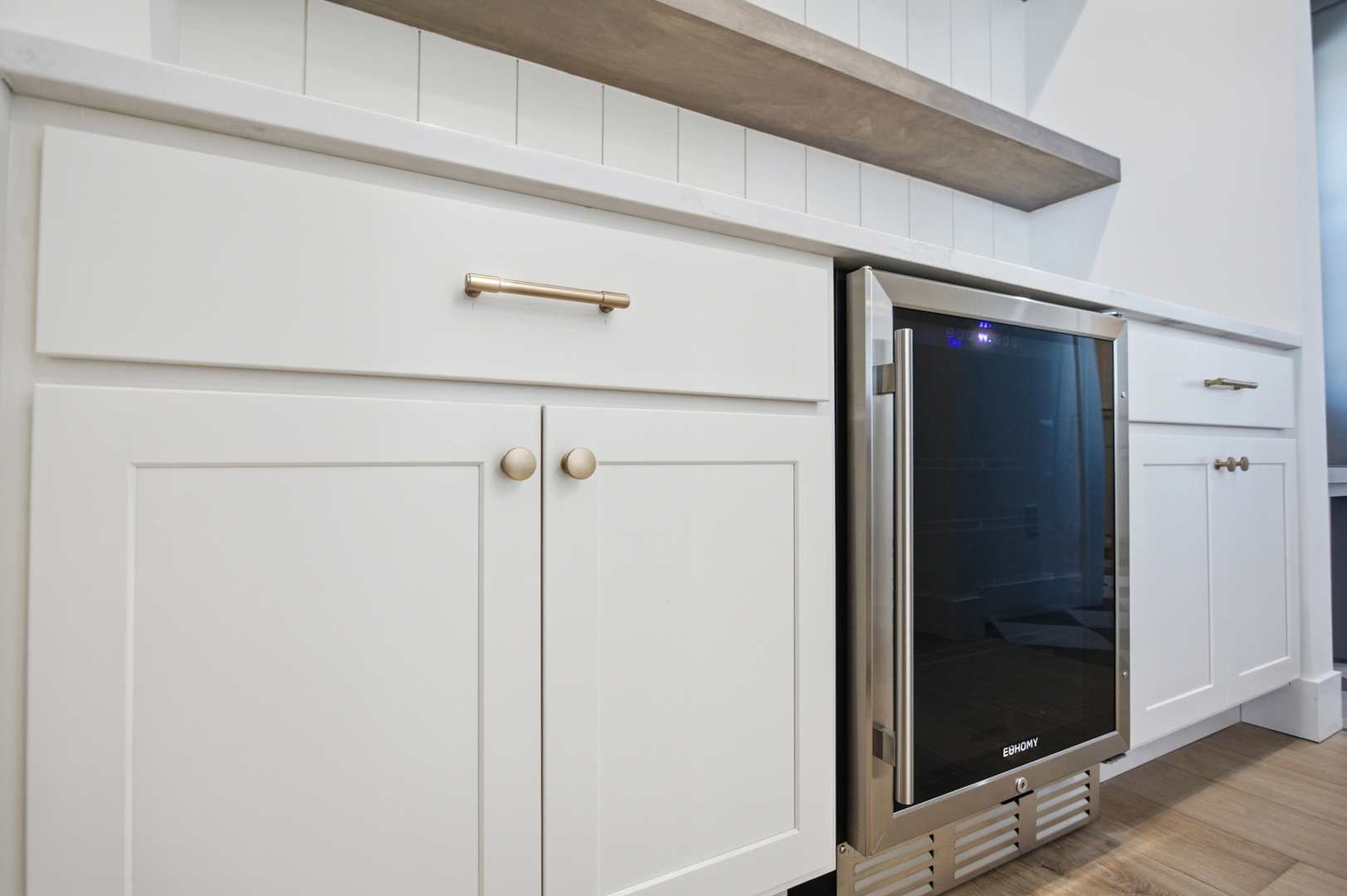 305 Harpers Ferry, Savoy, IL 61874