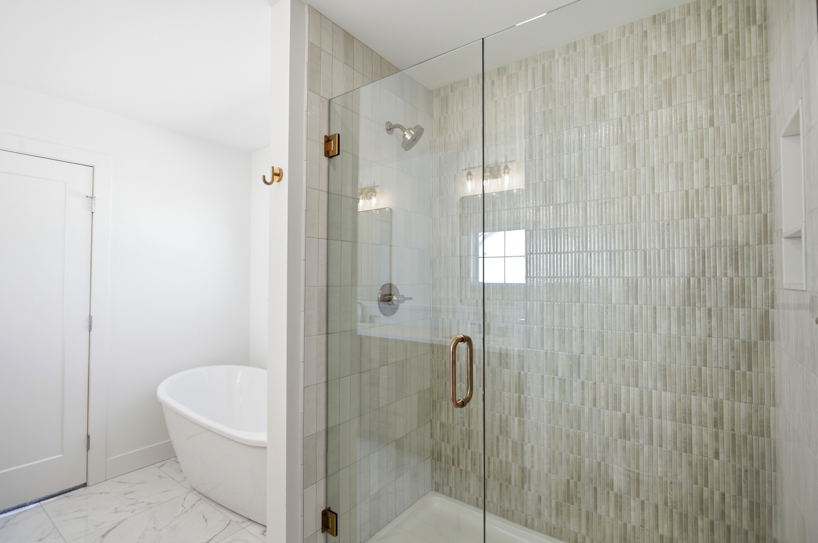 305 Harpers Ferry, Savoy, IL 61874