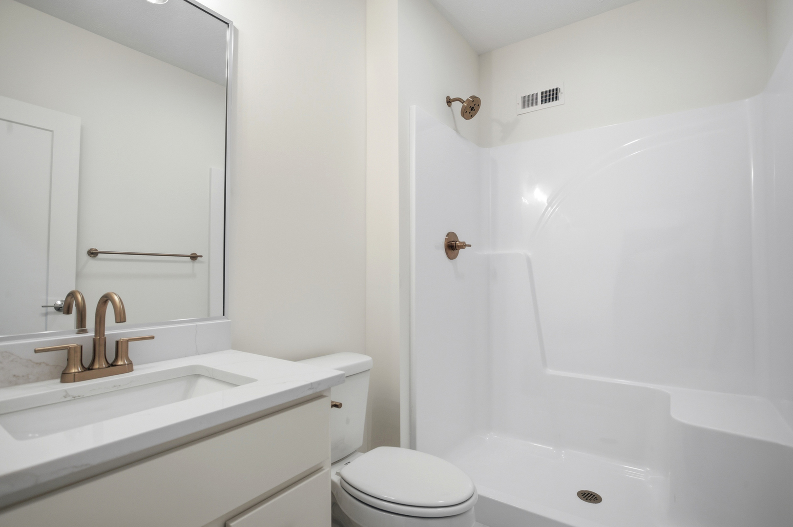 305 Harpers Ferry, Savoy, IL 61874