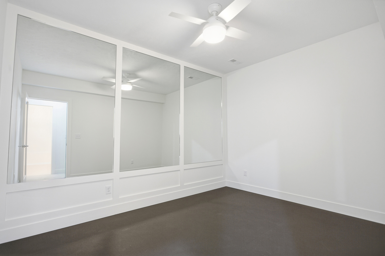 305 Harpers Ferry, Savoy, IL 61874