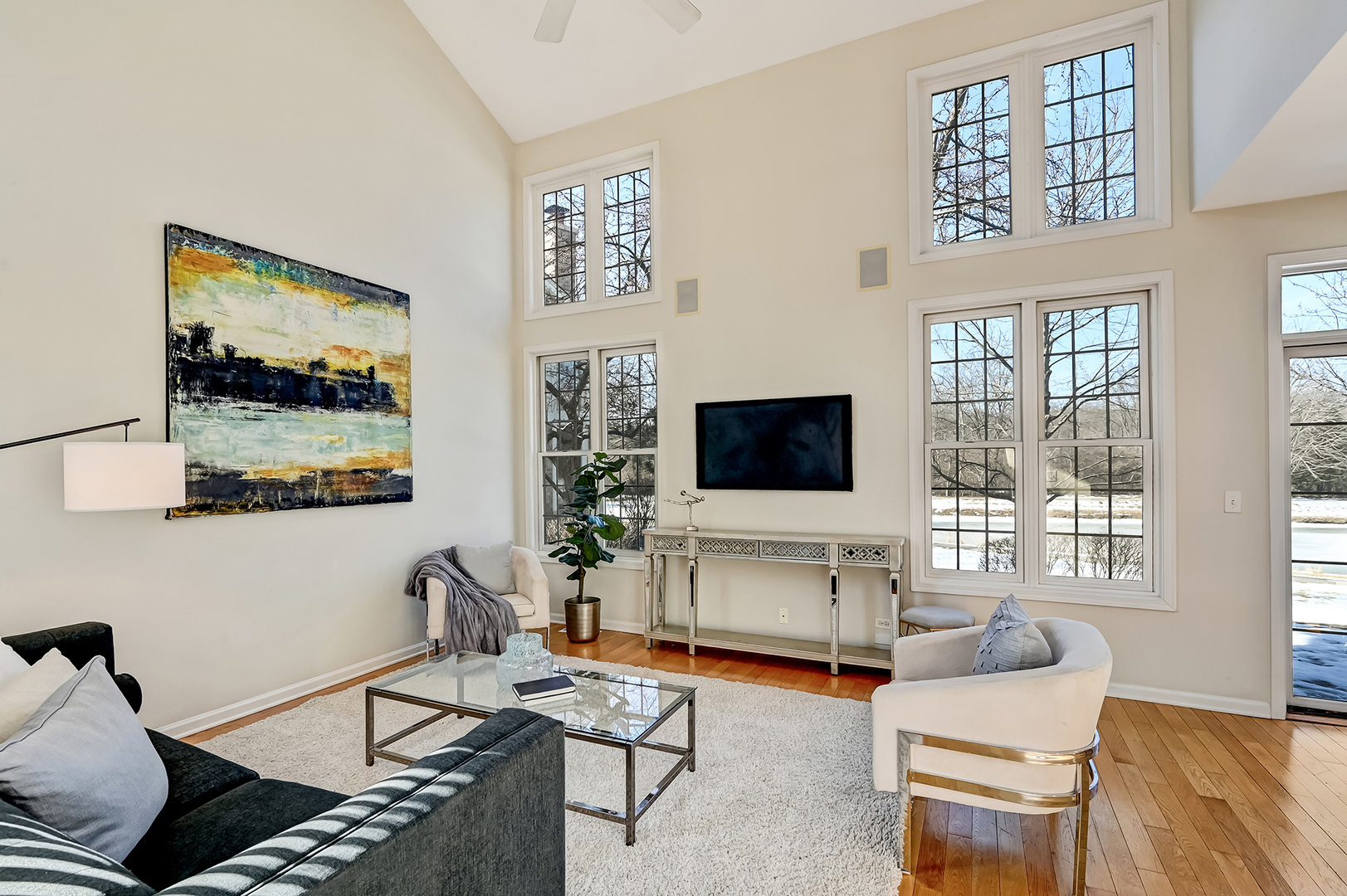 241 Wildflower Lane, La Grange, IL 60525