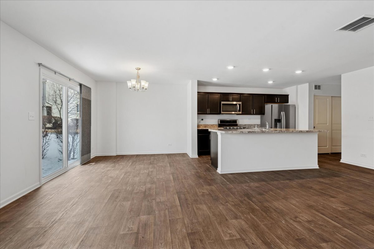 1293 Westlake Drive, Cary, IL 60013