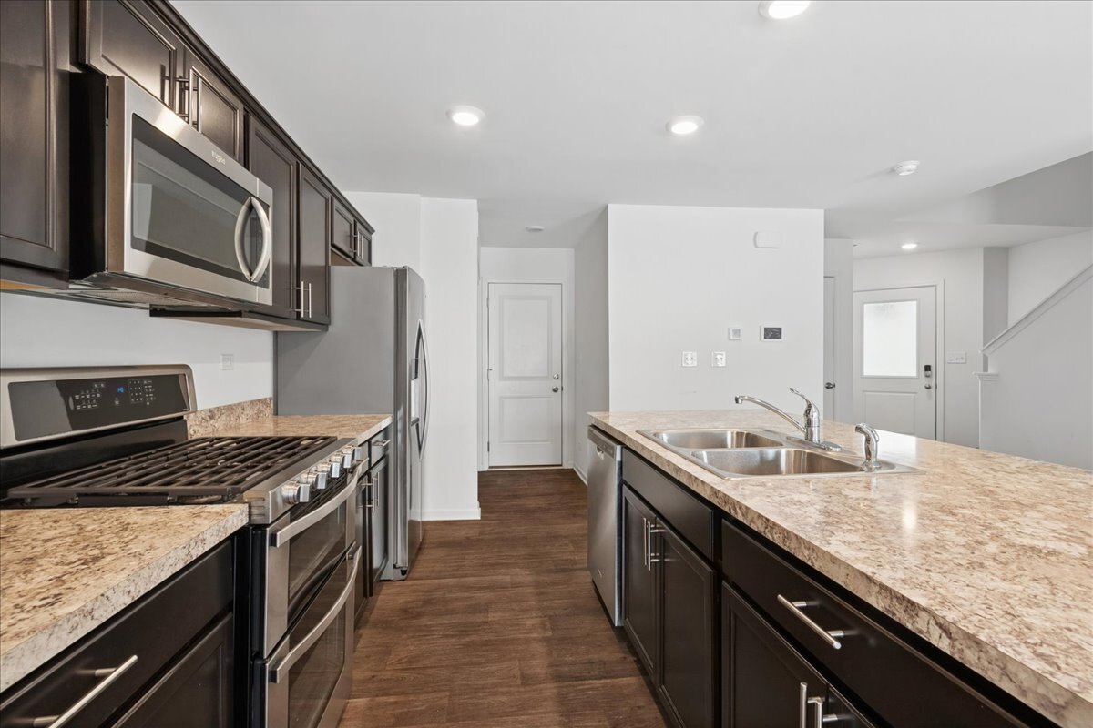 1293 Westlake Drive, Cary, IL 60013