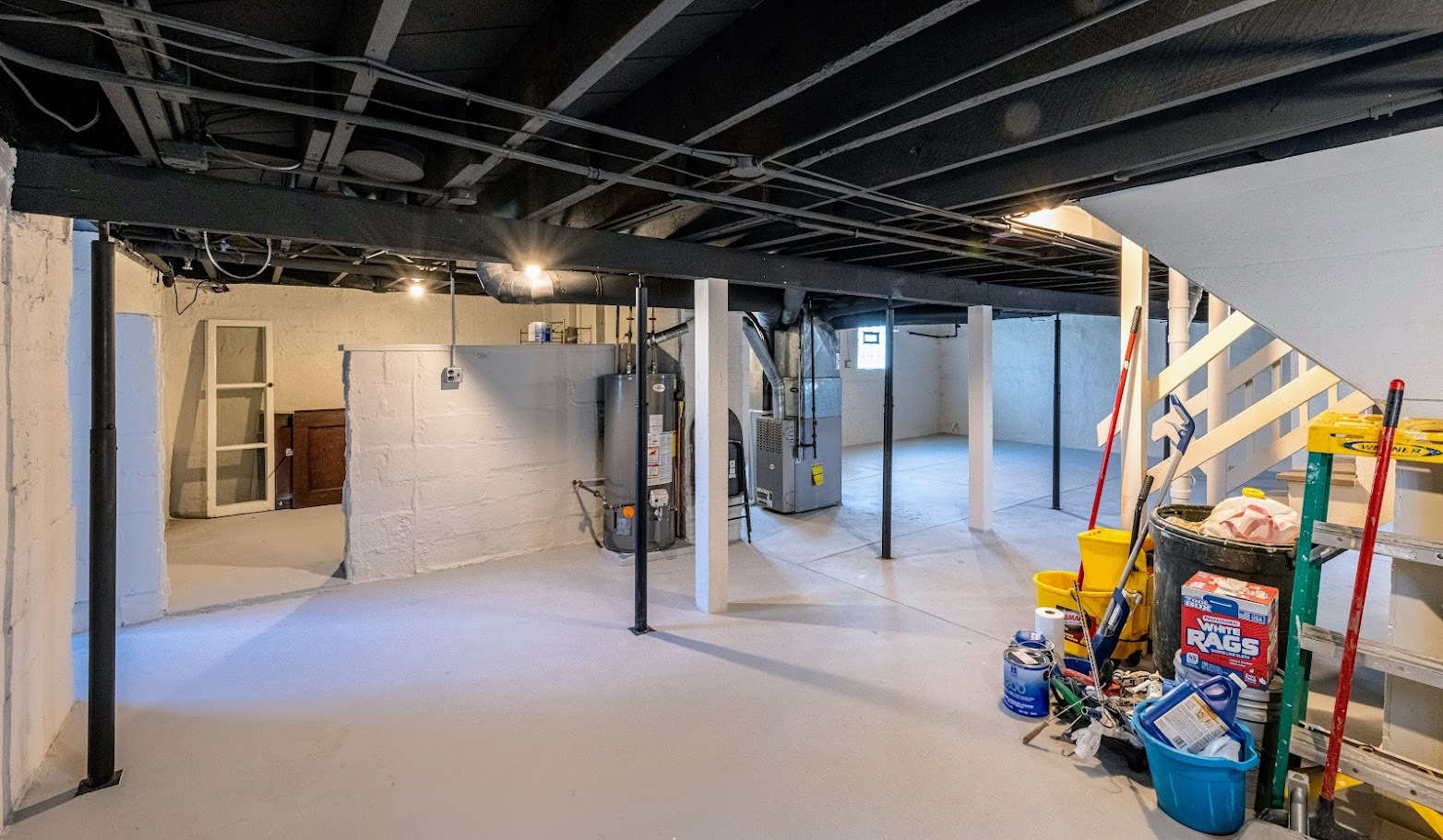 655 Glenwood Avenue, Joliet, IL 60435