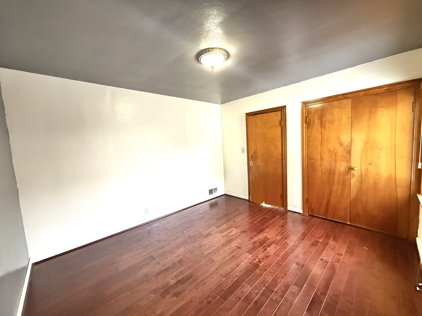 18005 Arcadia Avenue, Lansing, IL 60438