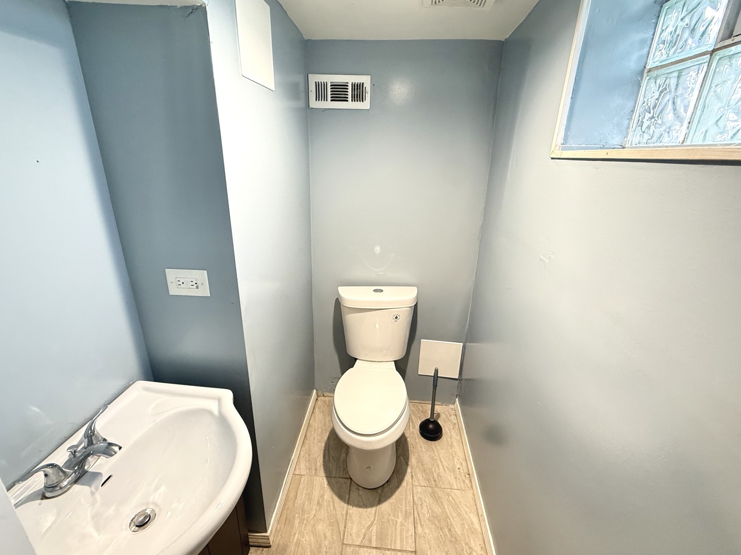 18005 Arcadia Avenue, Lansing, IL 60438