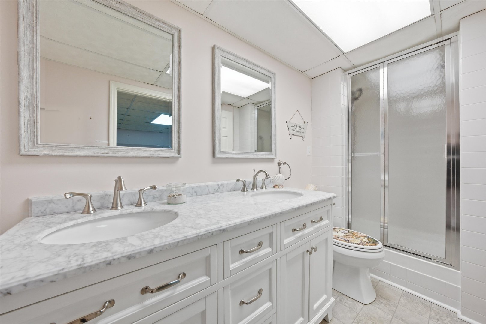 54 Village Woods Drive, Crete, IL 60417