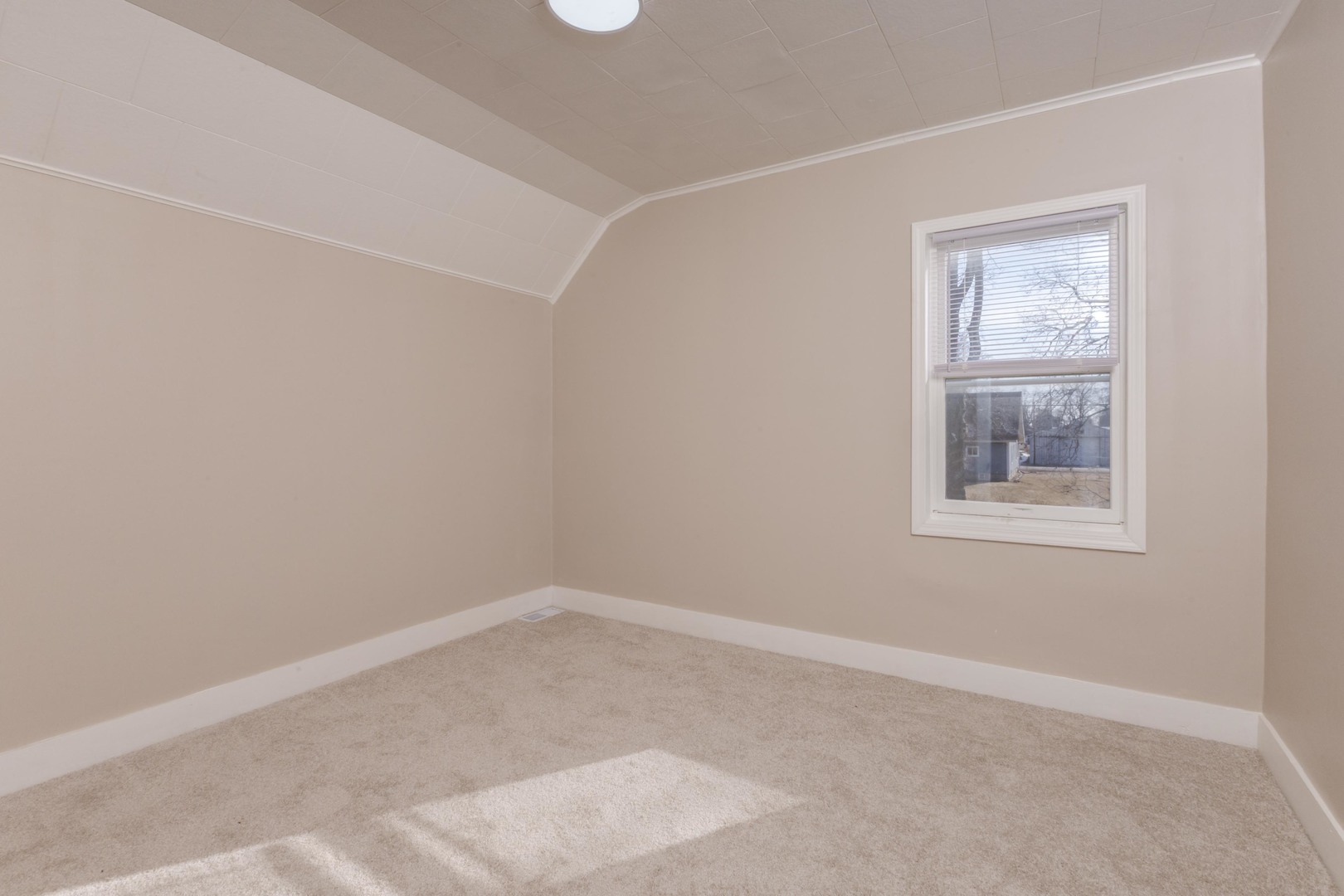 207 E Maple Street, Chatsworth, IL 60921