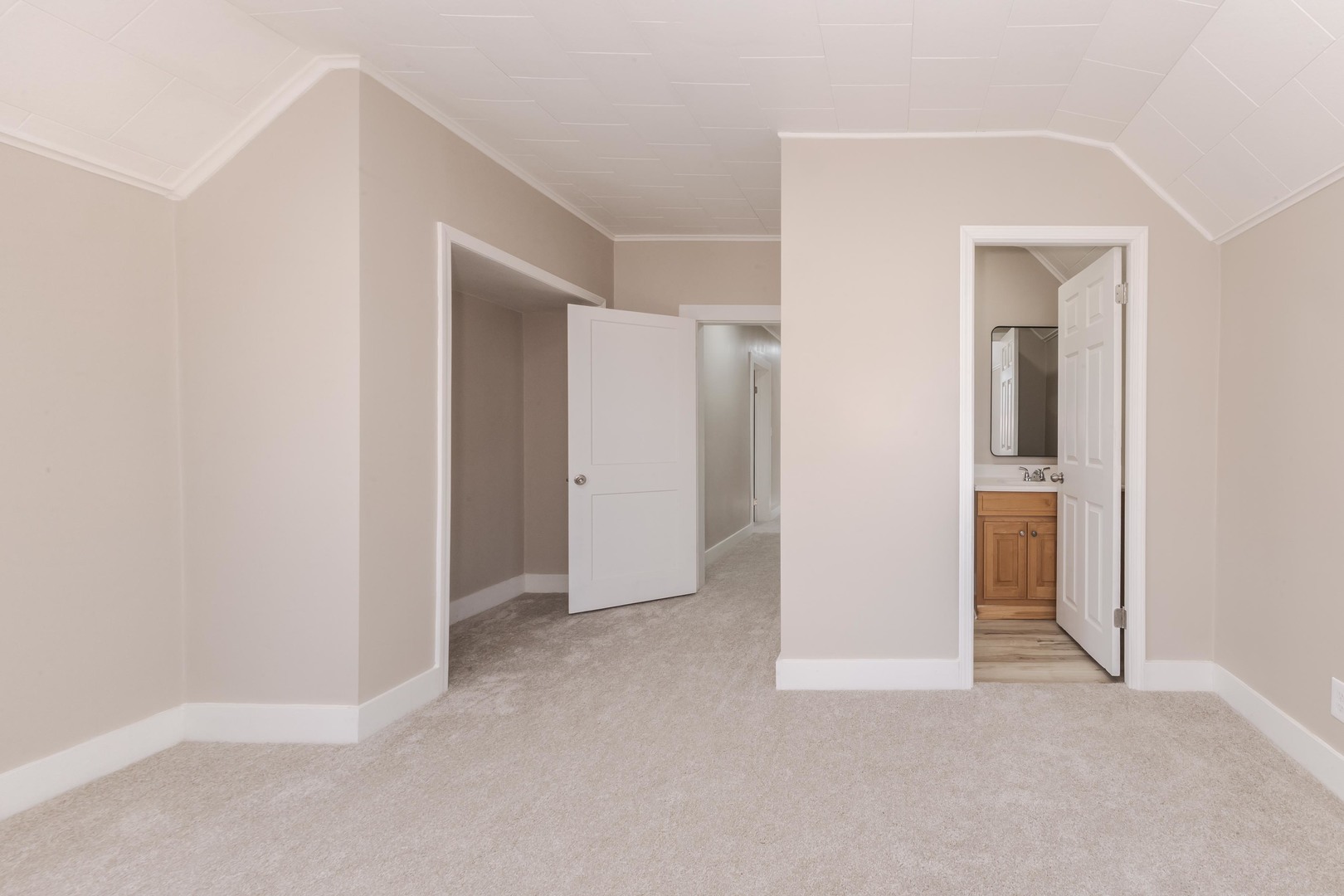 207 E Maple Street, Chatsworth, IL 60921