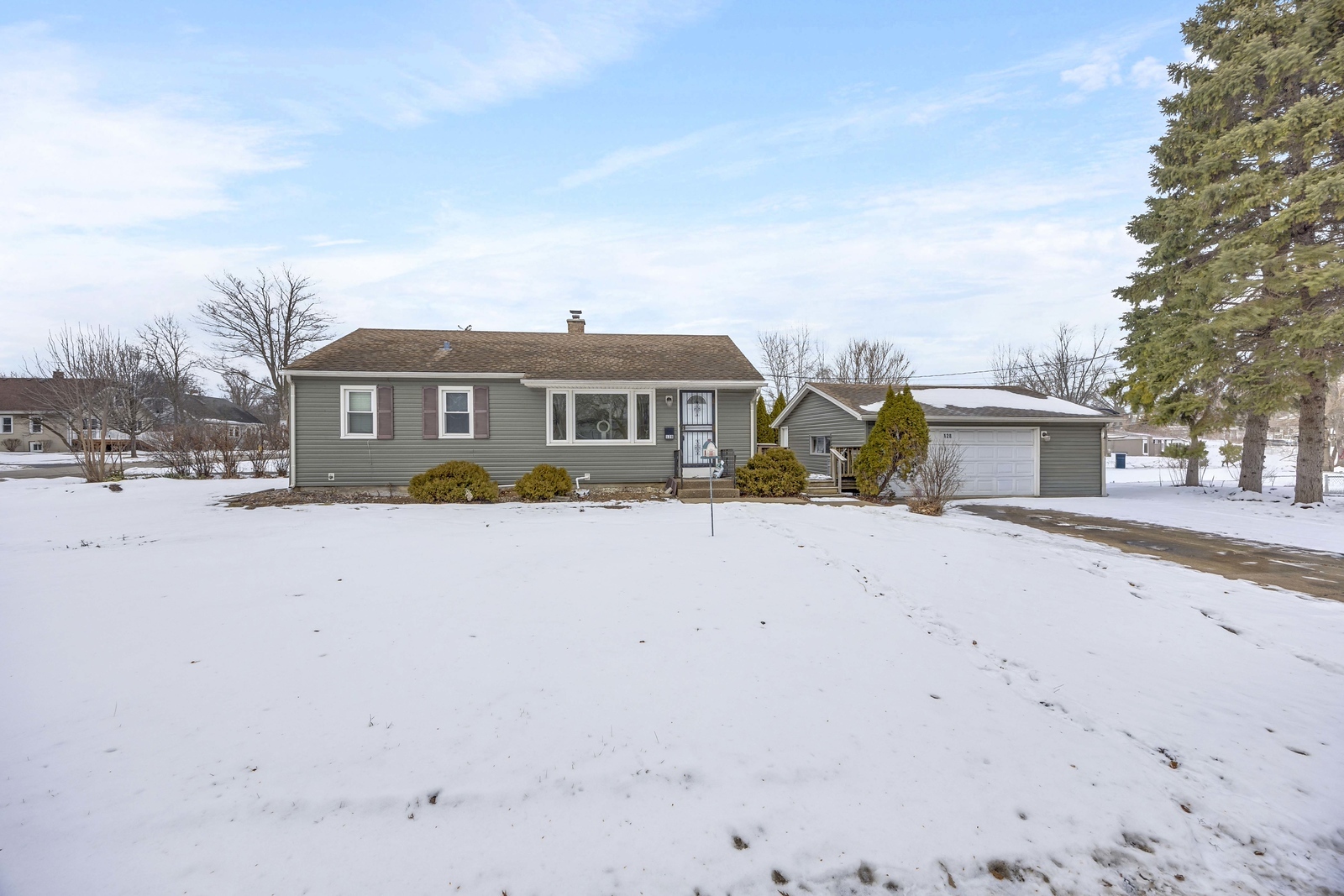 128 55th Street, Downers Grove, IL 60515