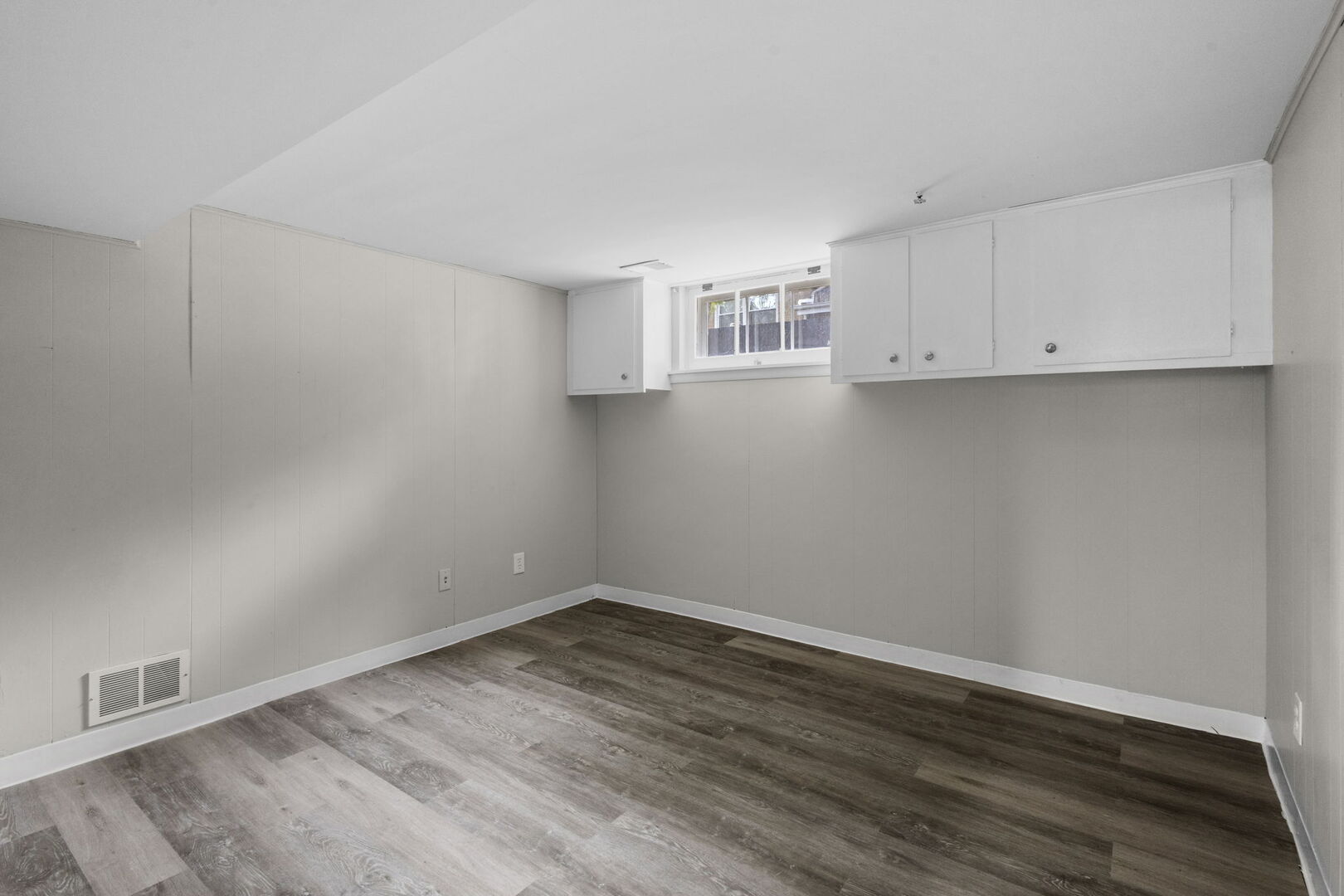 10624 Lawler Avenue, Oak Lawn, IL 60453