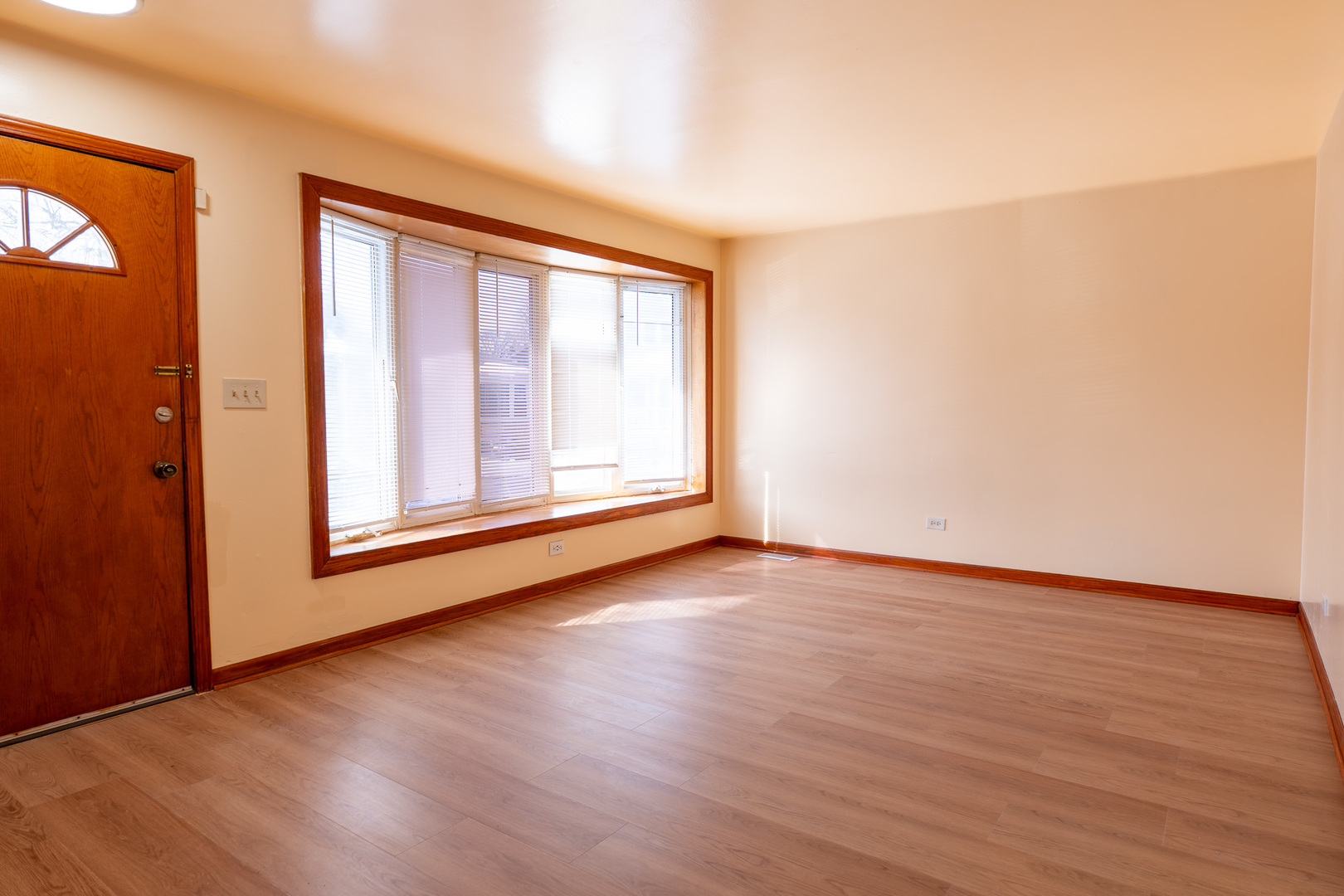 4543 N Kildare Avenue, Chicago, IL 60630